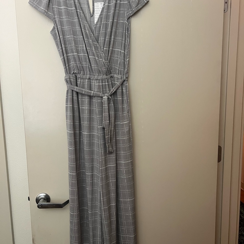 LuLaRoe White and Gray V-Neck Flutter Sleeve Pantsuit